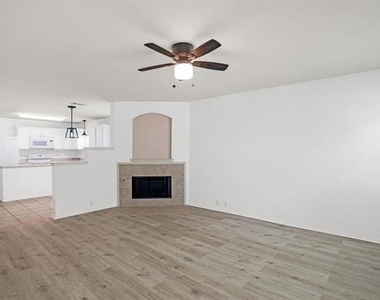 4507 Falcon Drive - Photo Thumbnail 8