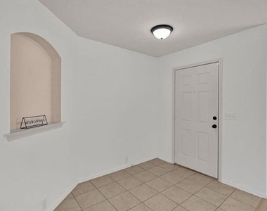 4507 Falcon Drive - Photo Thumbnail 2