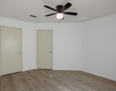4507 Falcon Drive - Photo Thumbnail 14