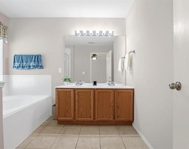 4507 Falcon Drive - Photo Thumbnail 18