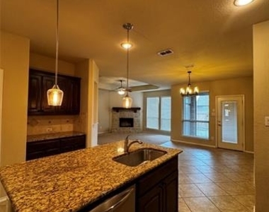 4752 Kendrick Peak Way - Photo Thumbnail 6