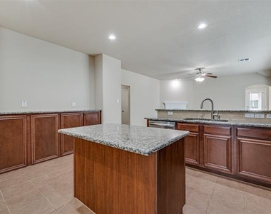 9017 Eagle Drive - Photo Thumbnail 7