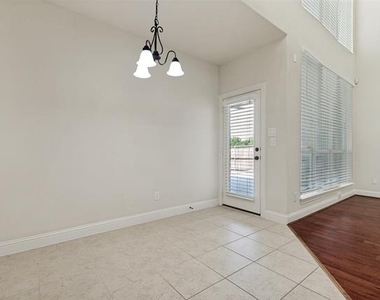 13261 Dianna Drive - Photo Thumbnail 2