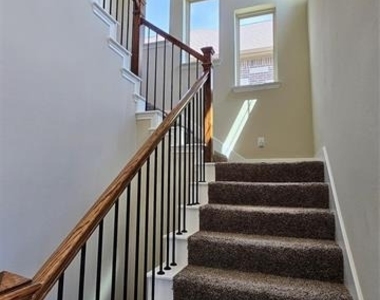 7378 Joshua Road - Photo Thumbnail 14