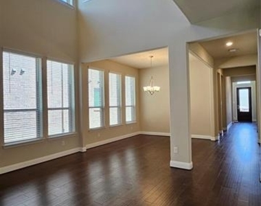 7378 Joshua Road - Photo Thumbnail 12