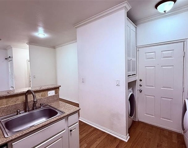 2601 Preston Road - Photo Thumbnail 6