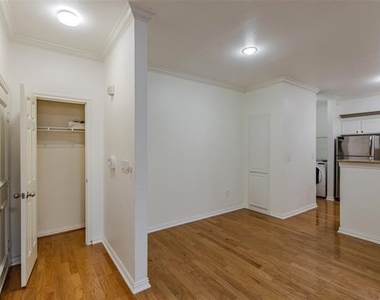 2601 Preston Road - Photo Thumbnail 4