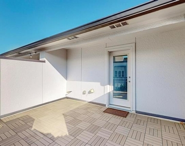 638 Dalton Lane - Photo Thumbnail 30