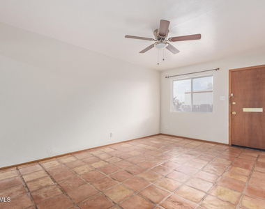 7153 N 57th Drive - Photo Thumbnail 8