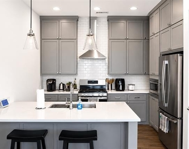 2249 Bird Street - Photo Thumbnail 3