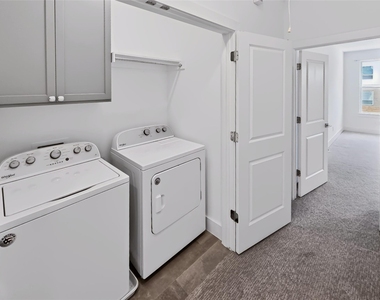 2249 Bird Street - Photo Thumbnail 21