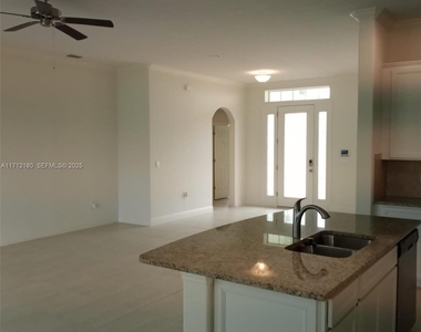 6555 Barbados Court - Photo Thumbnail 11