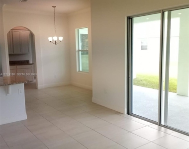 6555 Barbados Court - Photo Thumbnail 16