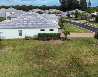 6555 Barbados Court - Photo Thumbnail 32