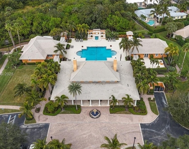 6555 Barbados Court - Photo Thumbnail 33