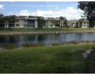 7872 Sonoma Springs Circle - Photo Thumbnail 2