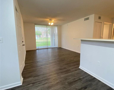 7872 Sonoma Springs Circle - Photo Thumbnail 5