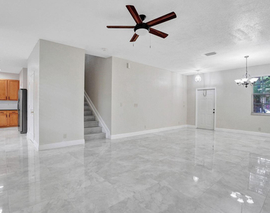 12645 Nw 8th Court - Photo Thumbnail 3
