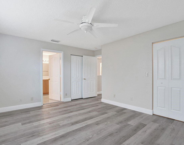 12645 Nw 8th Court - Photo Thumbnail 25