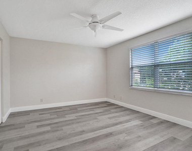 12645 Nw 8th Court - Photo Thumbnail 23