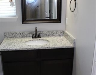 212 W Lake Street - Photo Thumbnail 9