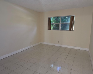 550 Se 2nd Avenue - Photo Thumbnail 10