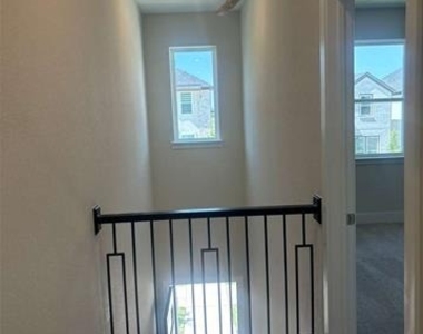 3020 Corvara Drive - Photo Thumbnail 14