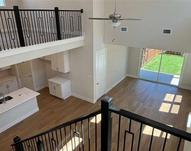 3020 Corvara Drive - Photo Thumbnail 10