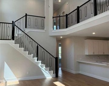 3020 Corvara Drive - Photo Thumbnail 8