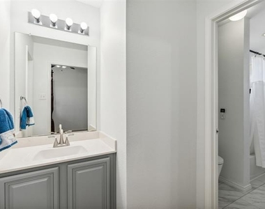 1501 Ector Drive - Photo Thumbnail 26