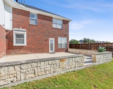 1501 Ector Drive - Photo Thumbnail 30