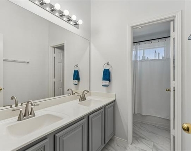 1501 Ector Drive - Photo Thumbnail 25