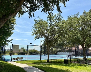 315 Coral Trace Lane - Photo Thumbnail 34