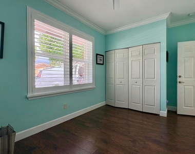 315 Coral Trace Lane - Photo Thumbnail 20