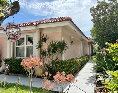 315 Coral Trace Lane - Photo Thumbnail 28