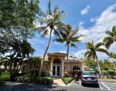 315 Coral Trace Lane - Photo Thumbnail 3