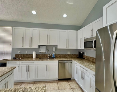 315 Coral Trace Lane - Photo Thumbnail 36