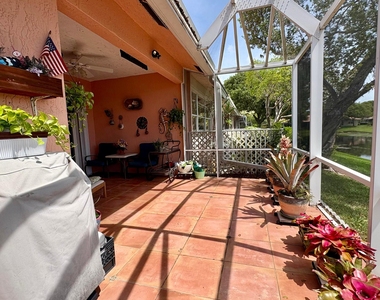 315 Coral Trace Lane - Photo Thumbnail 11
