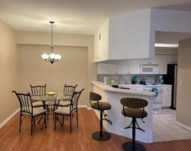 3019 Alcazar Place - Photo Thumbnail 5
