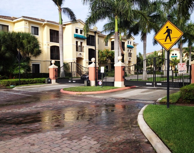 3019 Alcazar Place - Photo Thumbnail 1