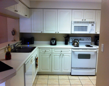 3019 Alcazar Place - Photo Thumbnail 8