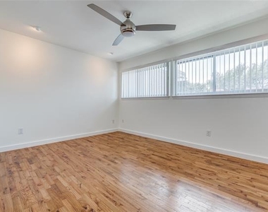 3321 Cole Avenue - Photo Thumbnail 8