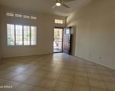 3910 E Shomi Street - Photo Thumbnail 5