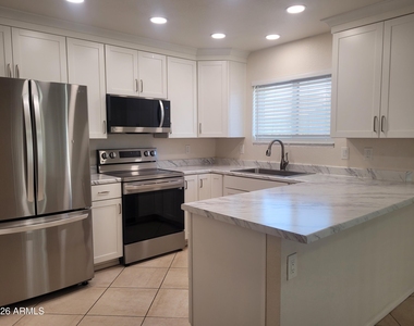 3910 E Shomi Street - Photo Thumbnail 2