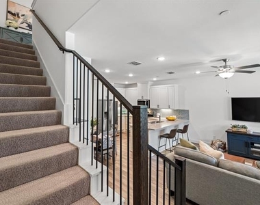 2529 Barnwood Lane - Photo Thumbnail 20