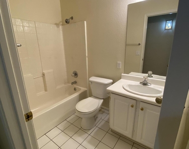 10849 W Monterosa Street - Photo Thumbnail 17