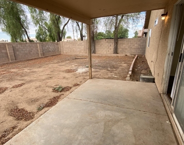 10849 W Monterosa Street - Photo Thumbnail 19