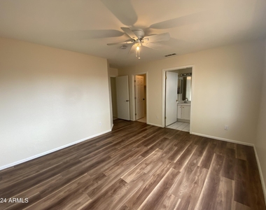 10849 W Monterosa Street - Photo Thumbnail 11