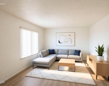 1006 N Pueblo Drive - Photo Thumbnail 1