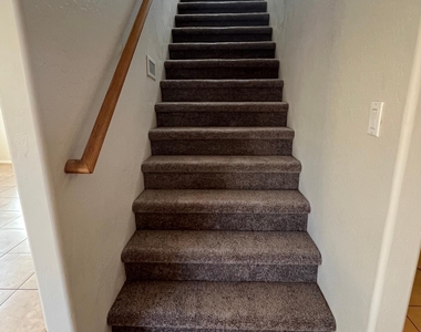 12410 W Pershing Street - Photo Thumbnail 8